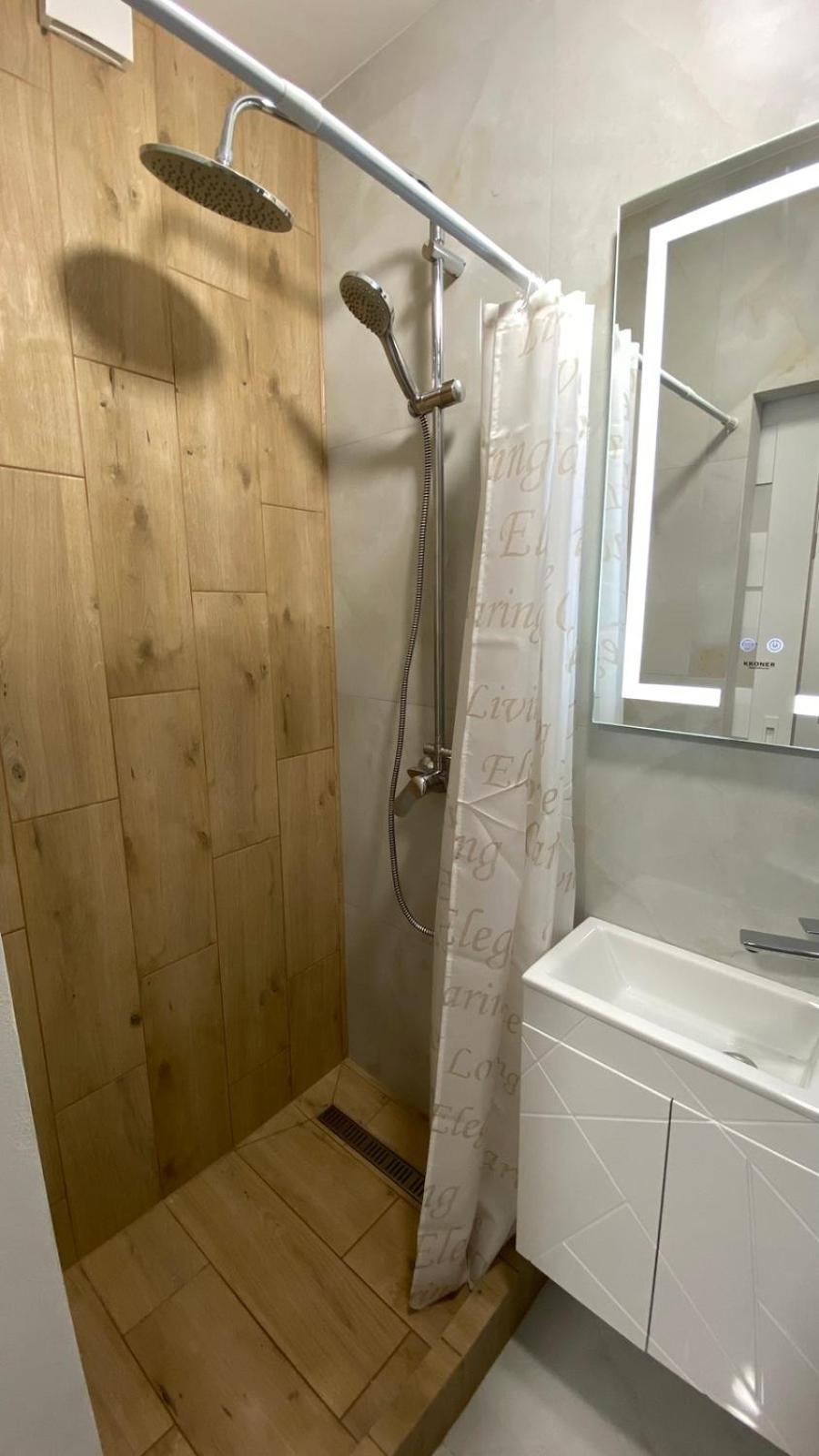Apartments Of Lesya Ukrainka St. 25 Lviv Exterior photo